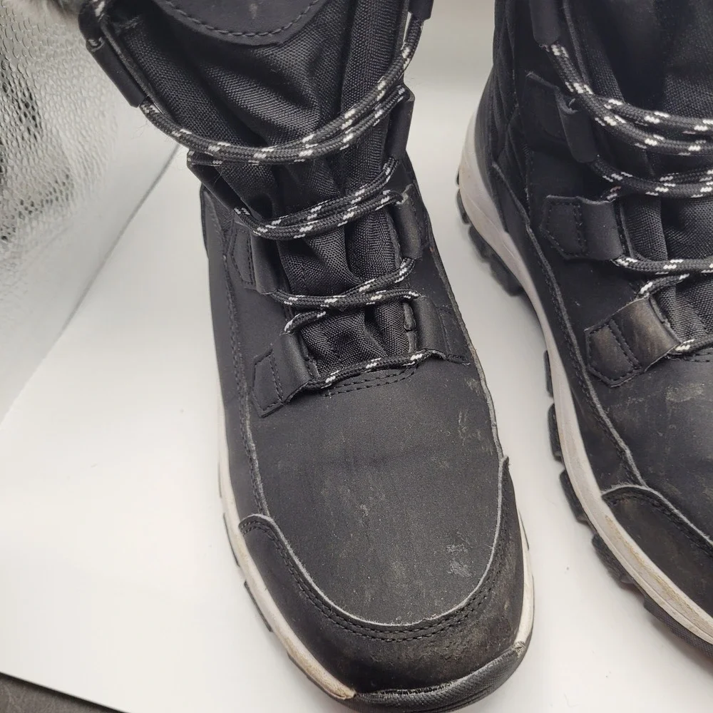 Earlde Mens Black Faux Fur Lined Winter Snow Boots Size 8 Lace Up Quilted Rugged